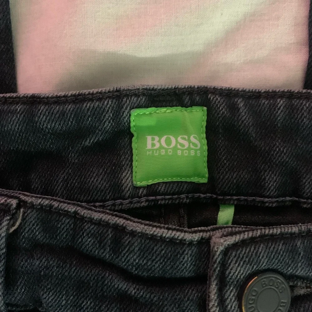 Hugo Boss Men’s 34x32 020 Delaware Slim Fit Straight Leg Black Jeans - Picture 2 of 8